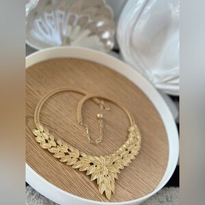 Luxury European Retro Style Necklace